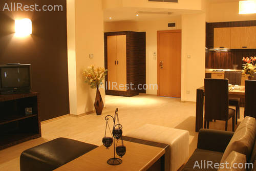 Majestic Hotel & Residence 19